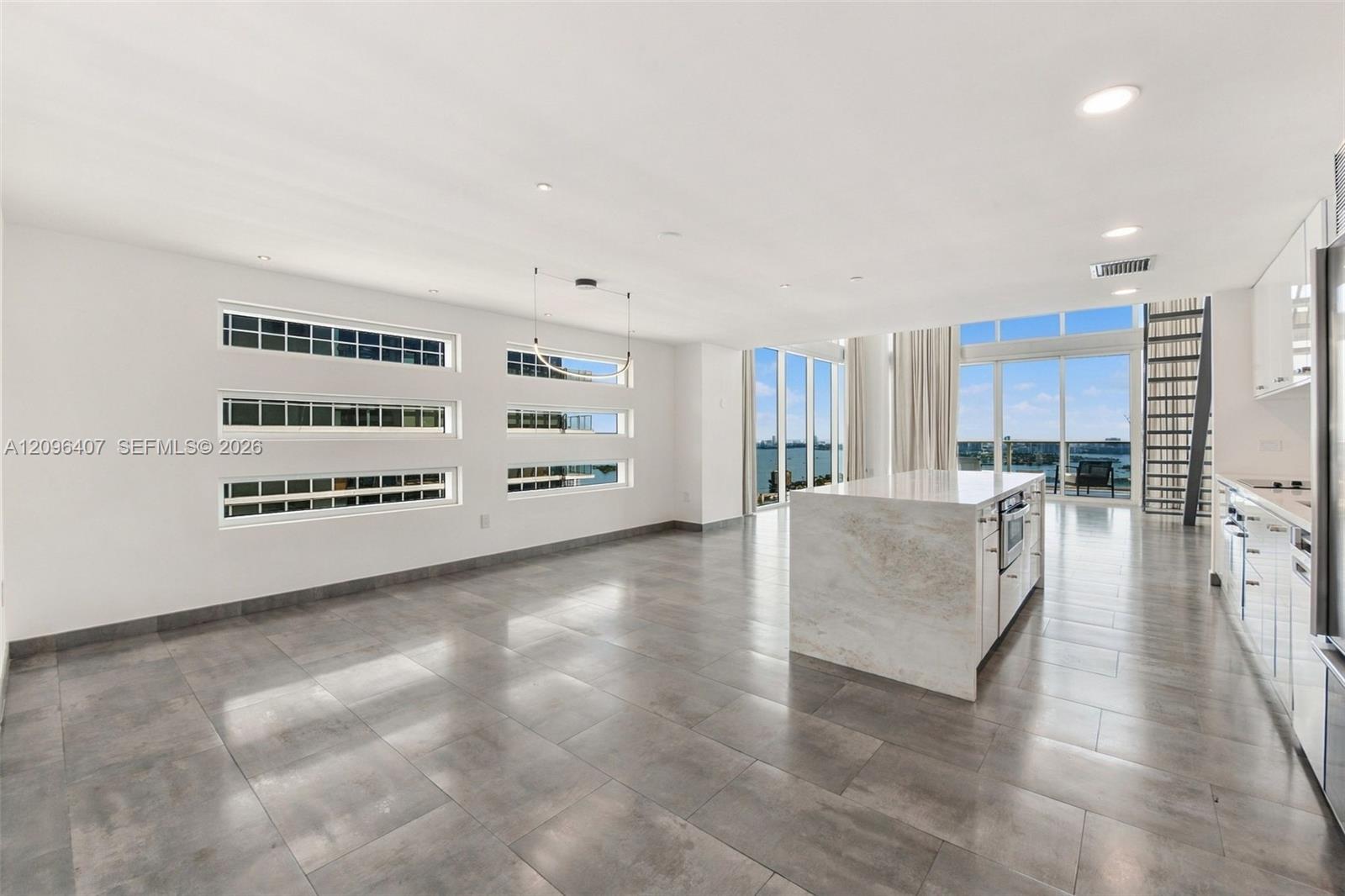 1040 Biscayne Boulevard gallery image #13