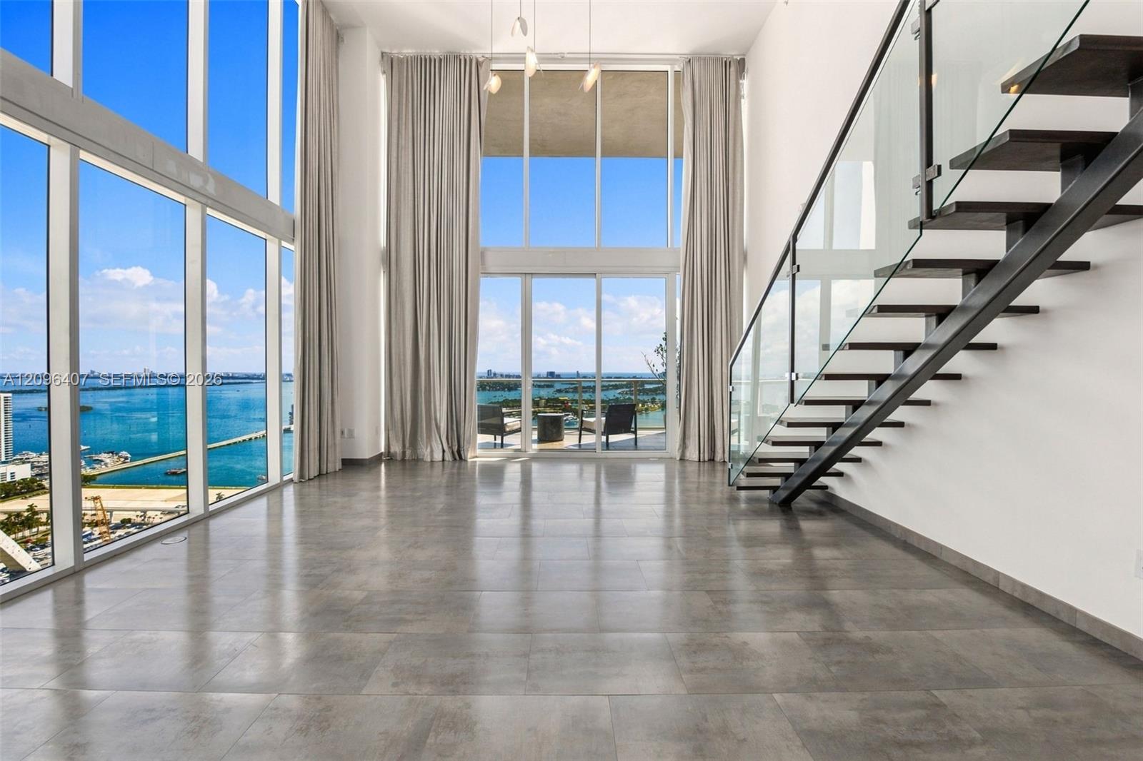1040 Biscayne Boulevard gallery image #2