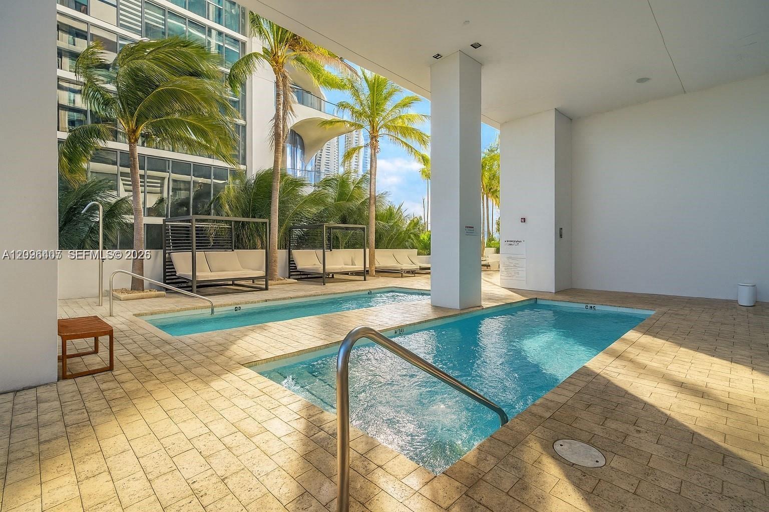1040 Biscayne Boulevard gallery image #31