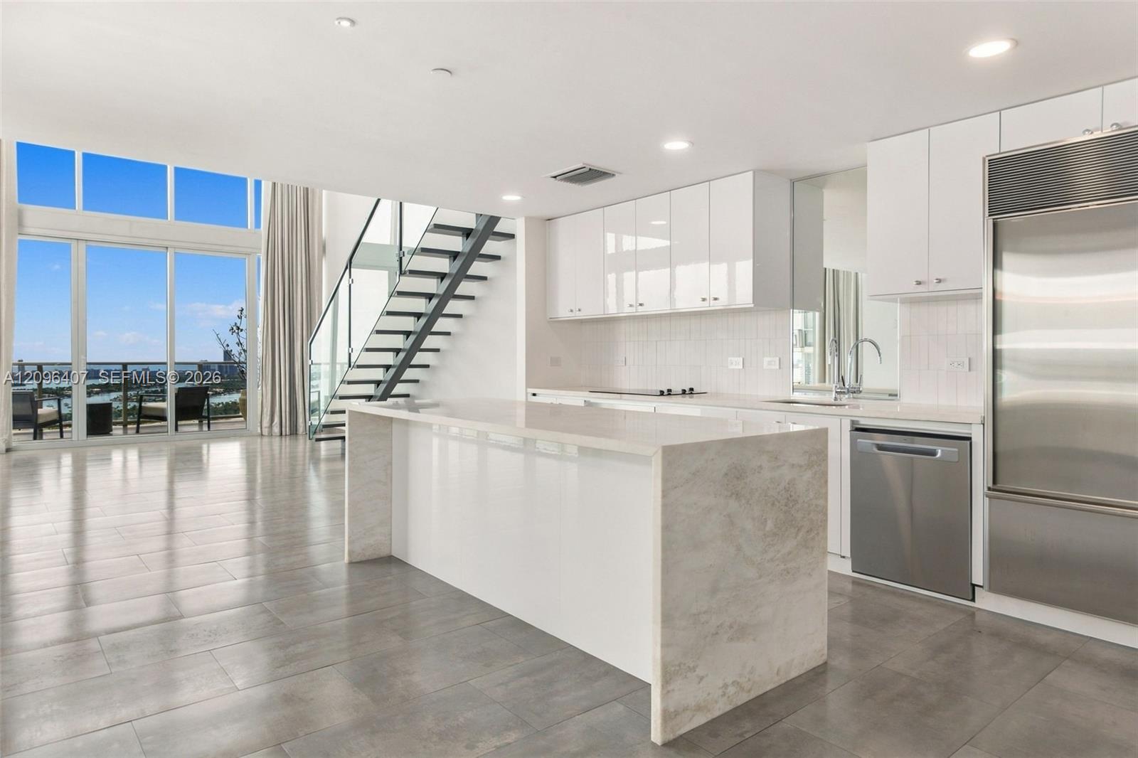 1040 Biscayne Boulevard gallery image #6