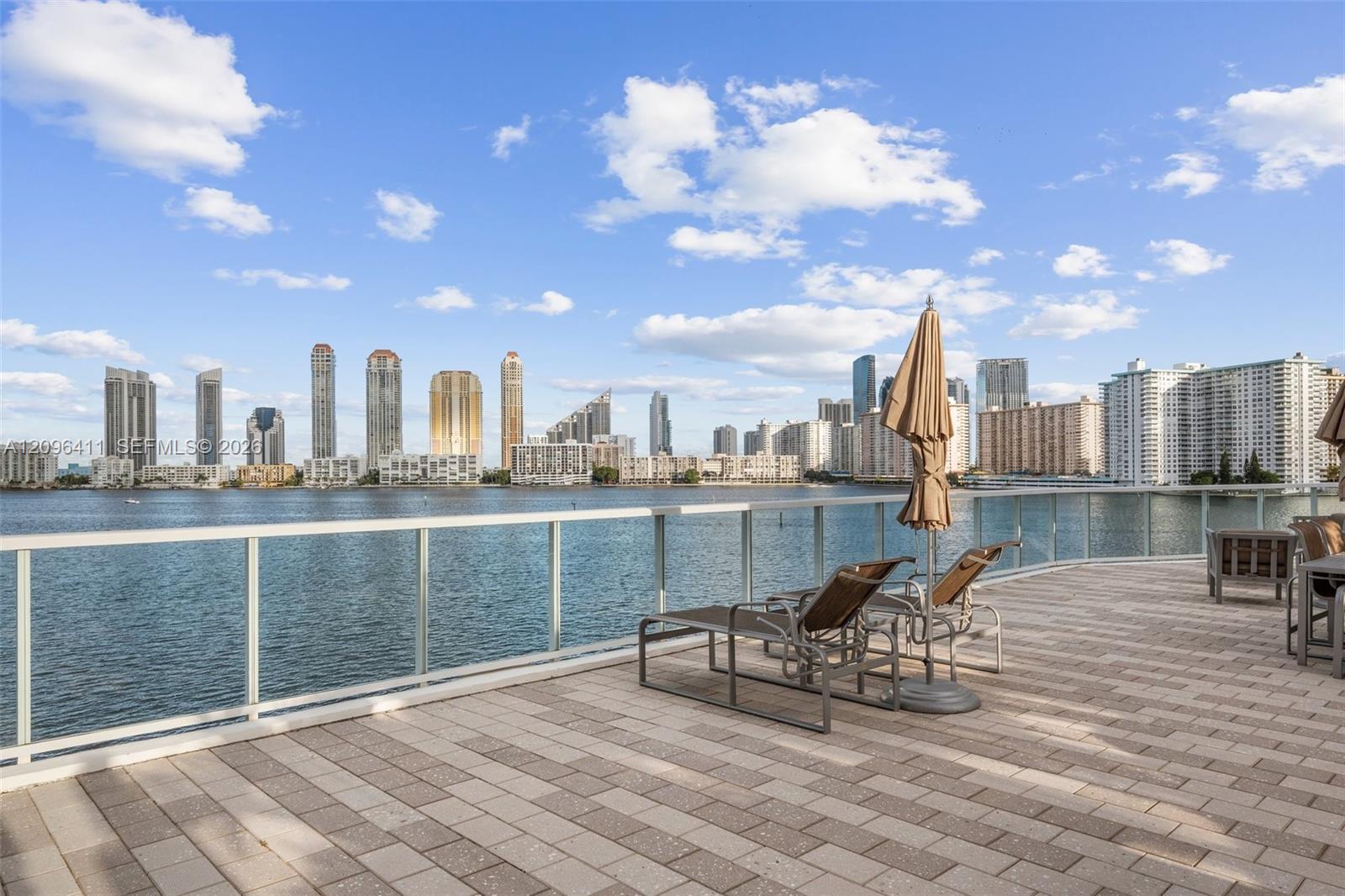 3000 Island Boulevard