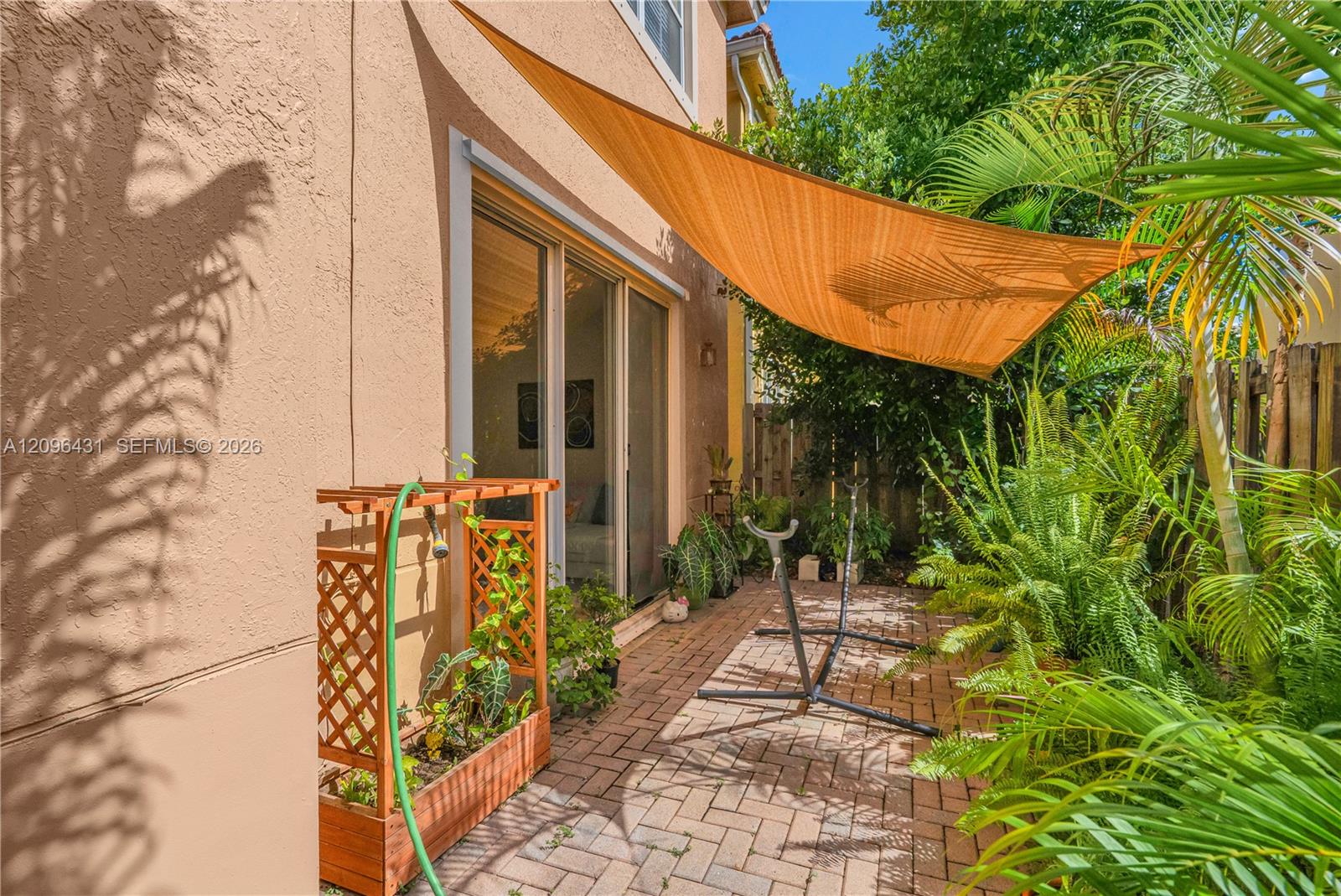 11402 SW 137th Place