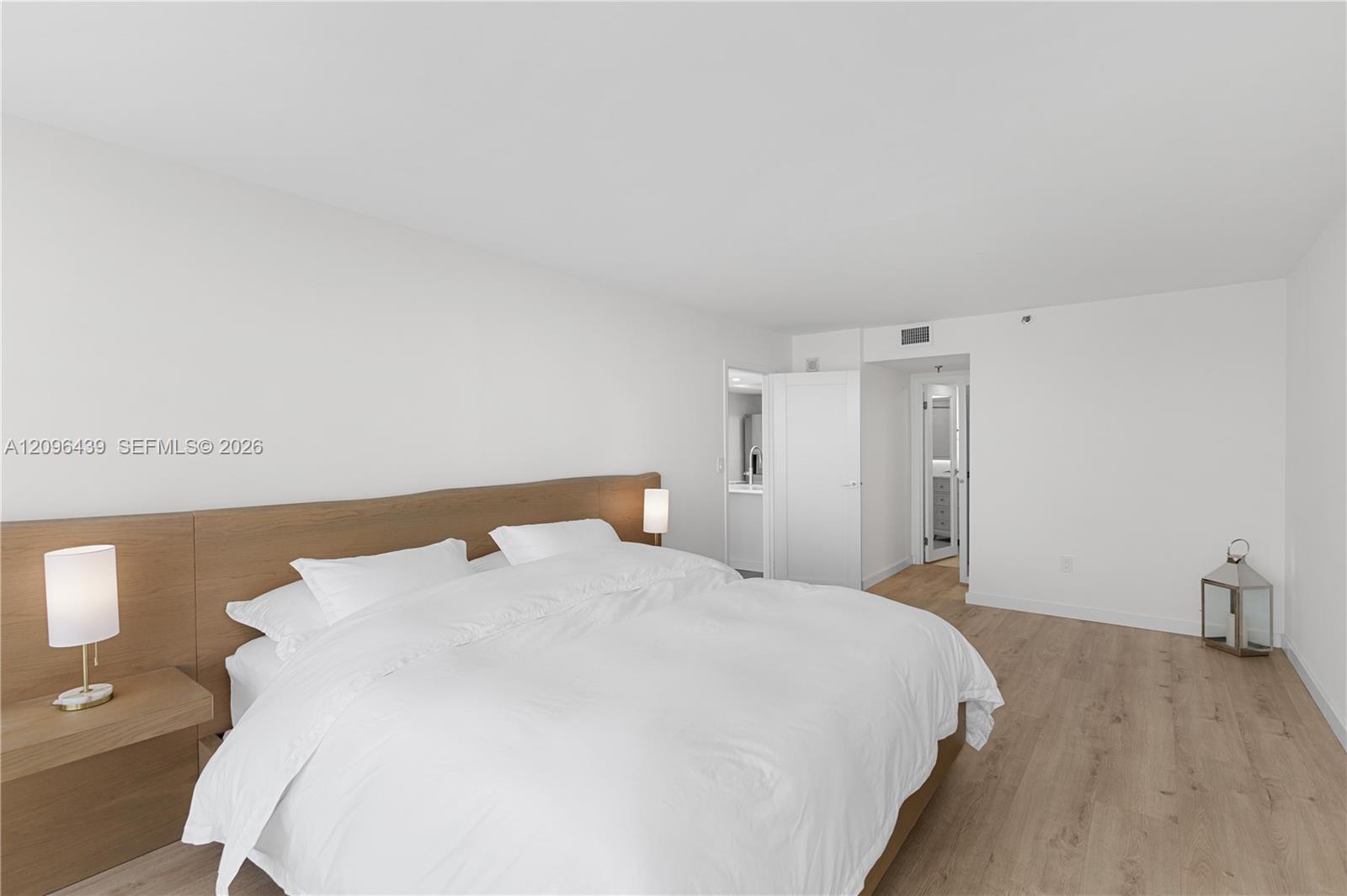 555 NE 15th Street