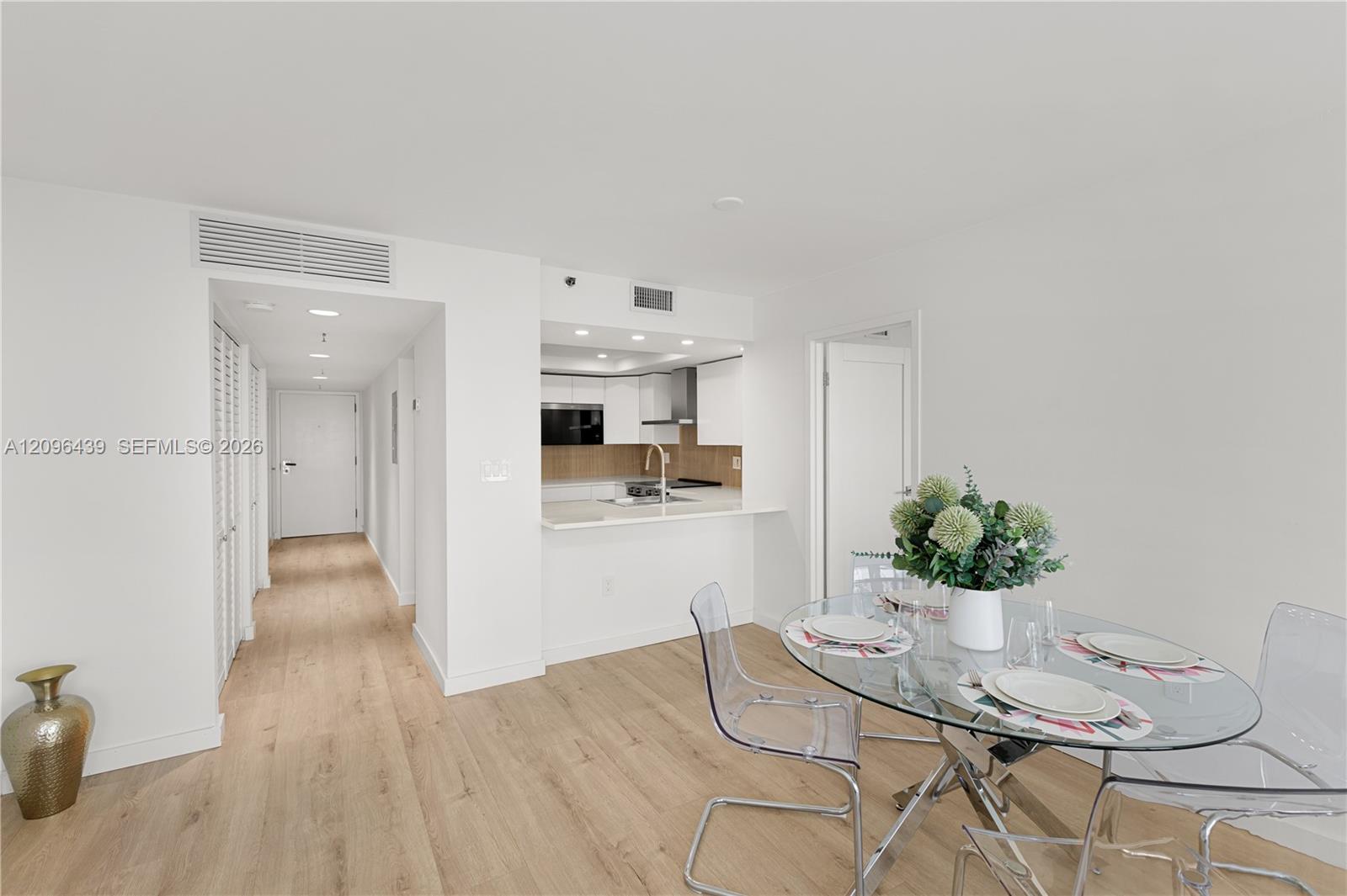 555 NE 15th Street