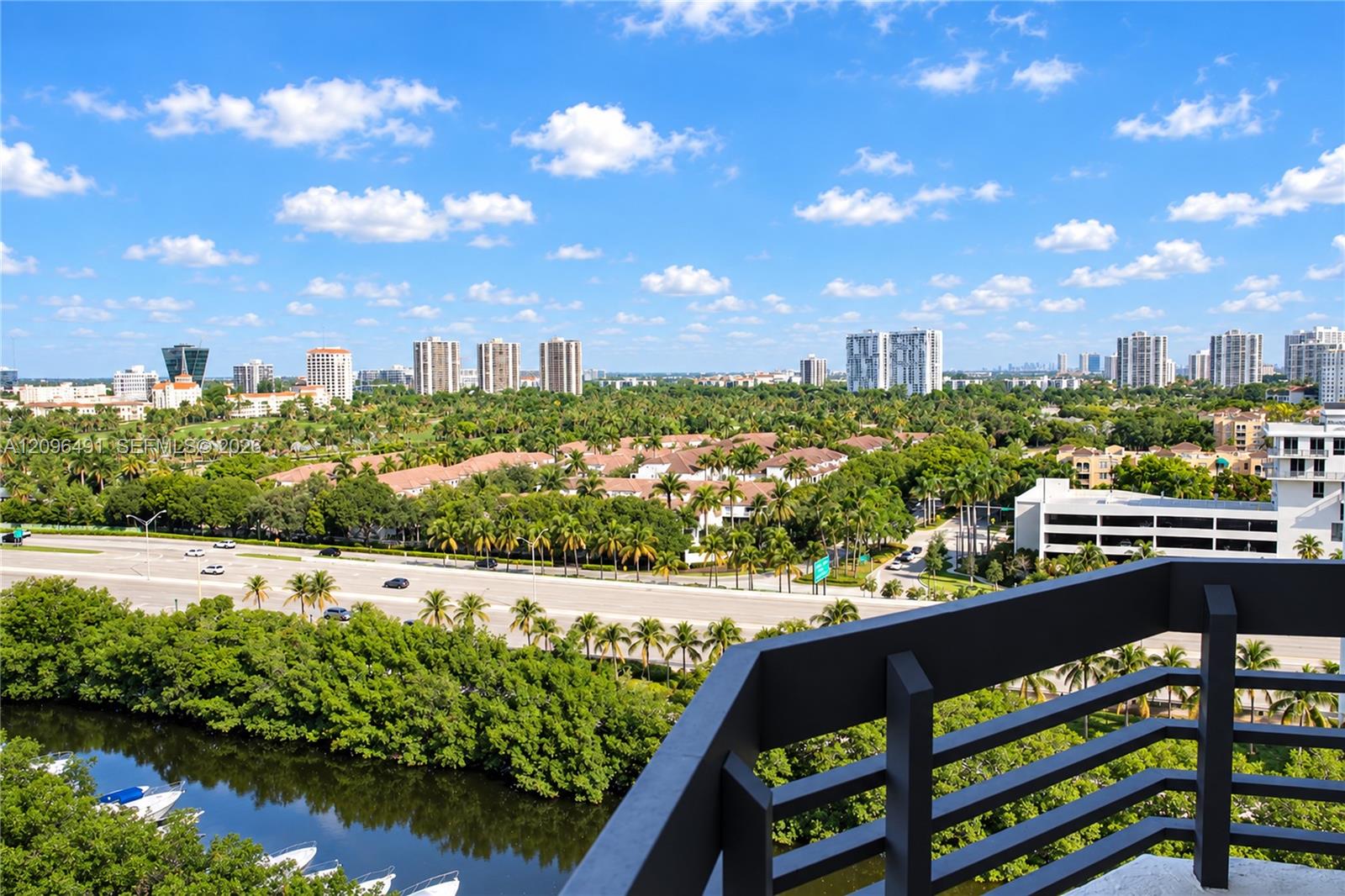 3500 Mystic Pointe Drive