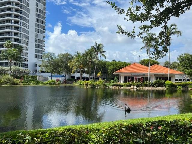 3530 Mystic Pointe Drive