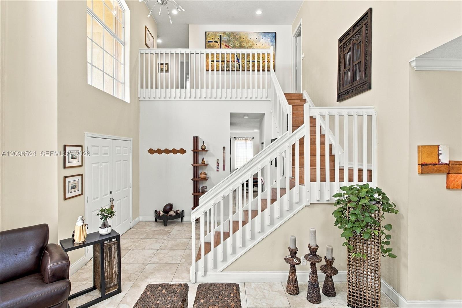 447 Cambridge Drive gallery image #5