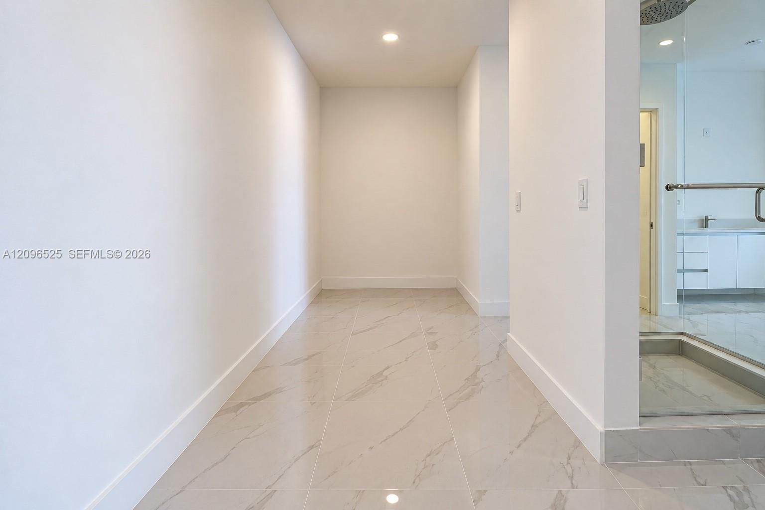 700 NE 24th Street