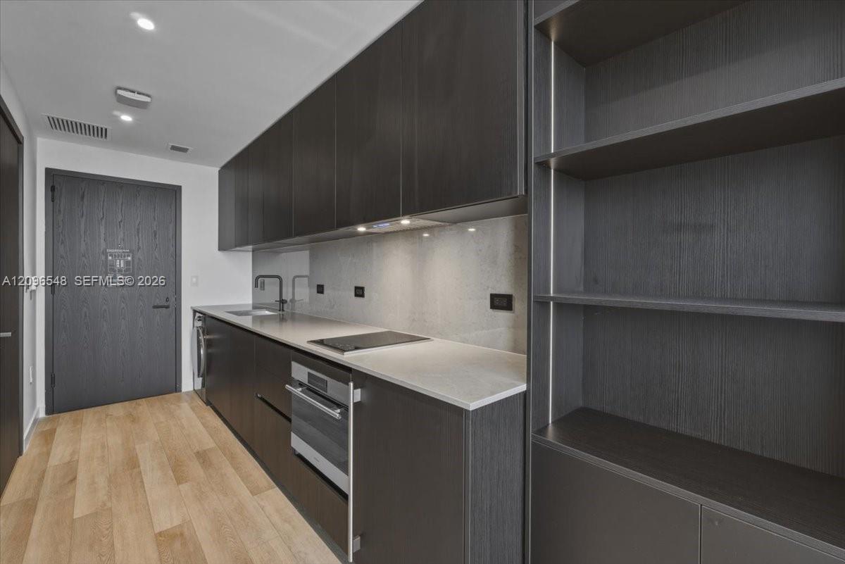 20 NE 11th Street