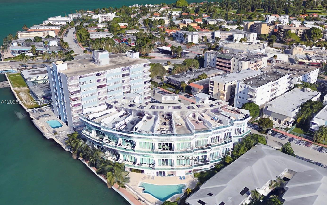 2000 Bay Drive