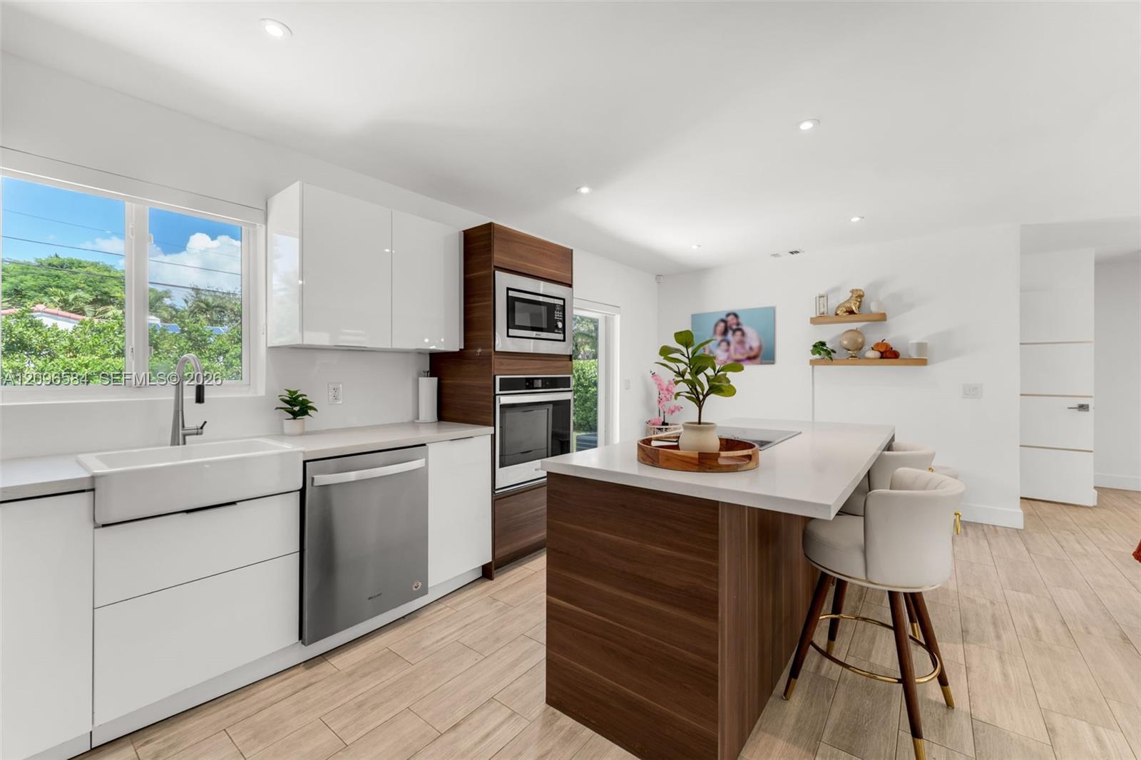 125 NW 100th Terrace