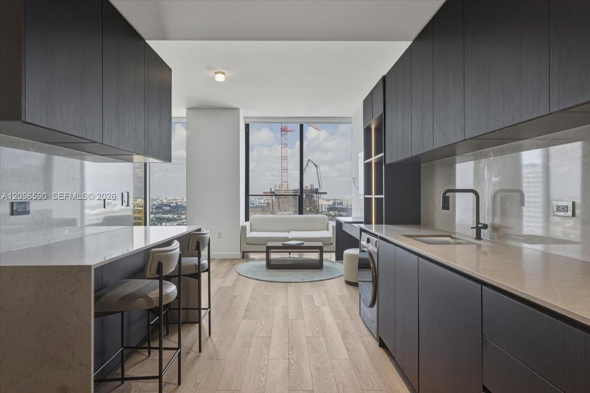 20 NE 11th Street