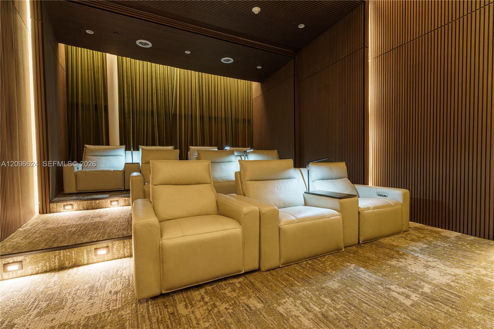 700 NE 24th Street