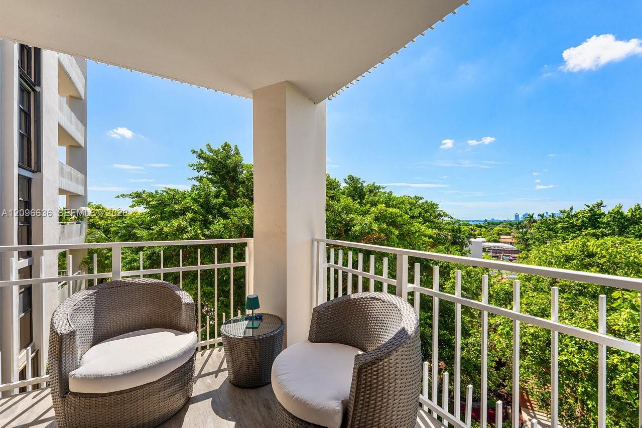 2000 Towerside Terrace