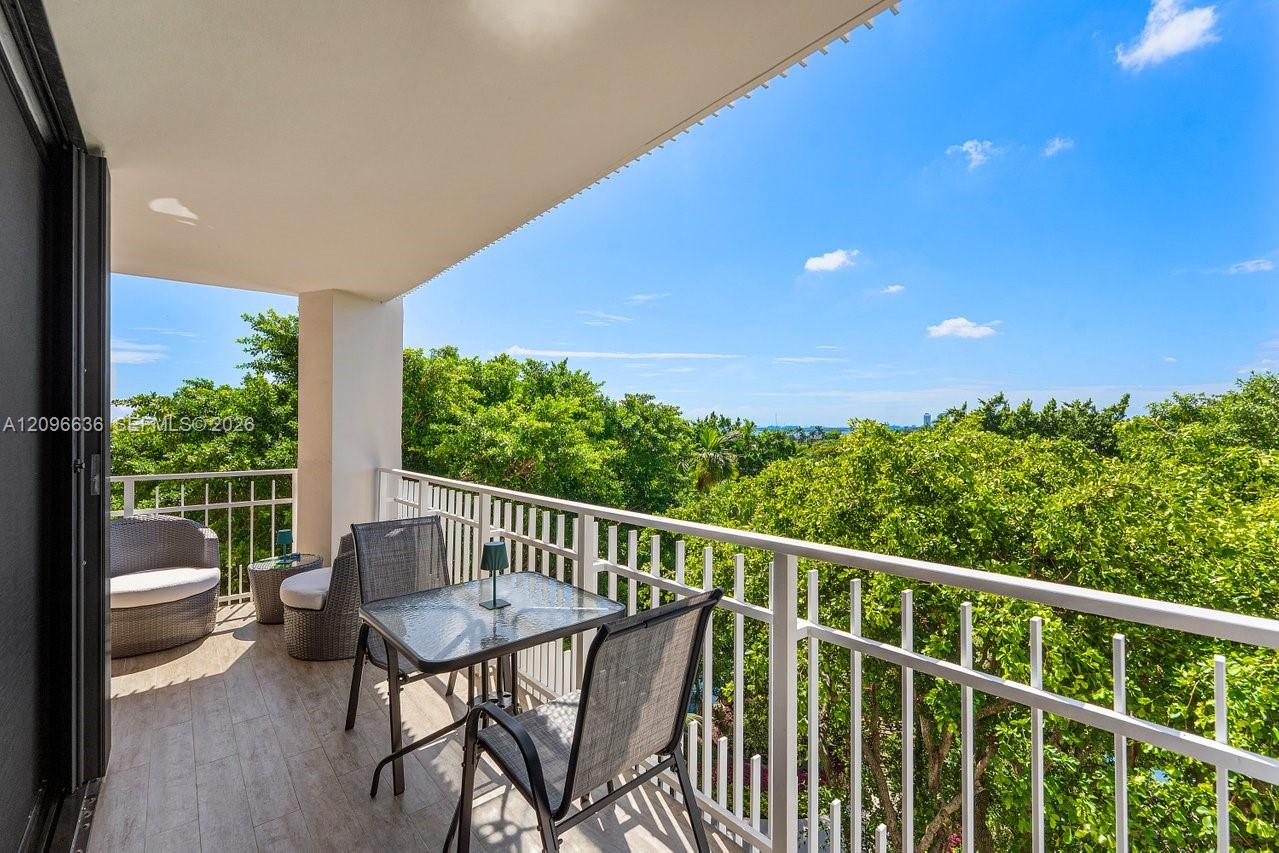 2000 Towerside Terrace