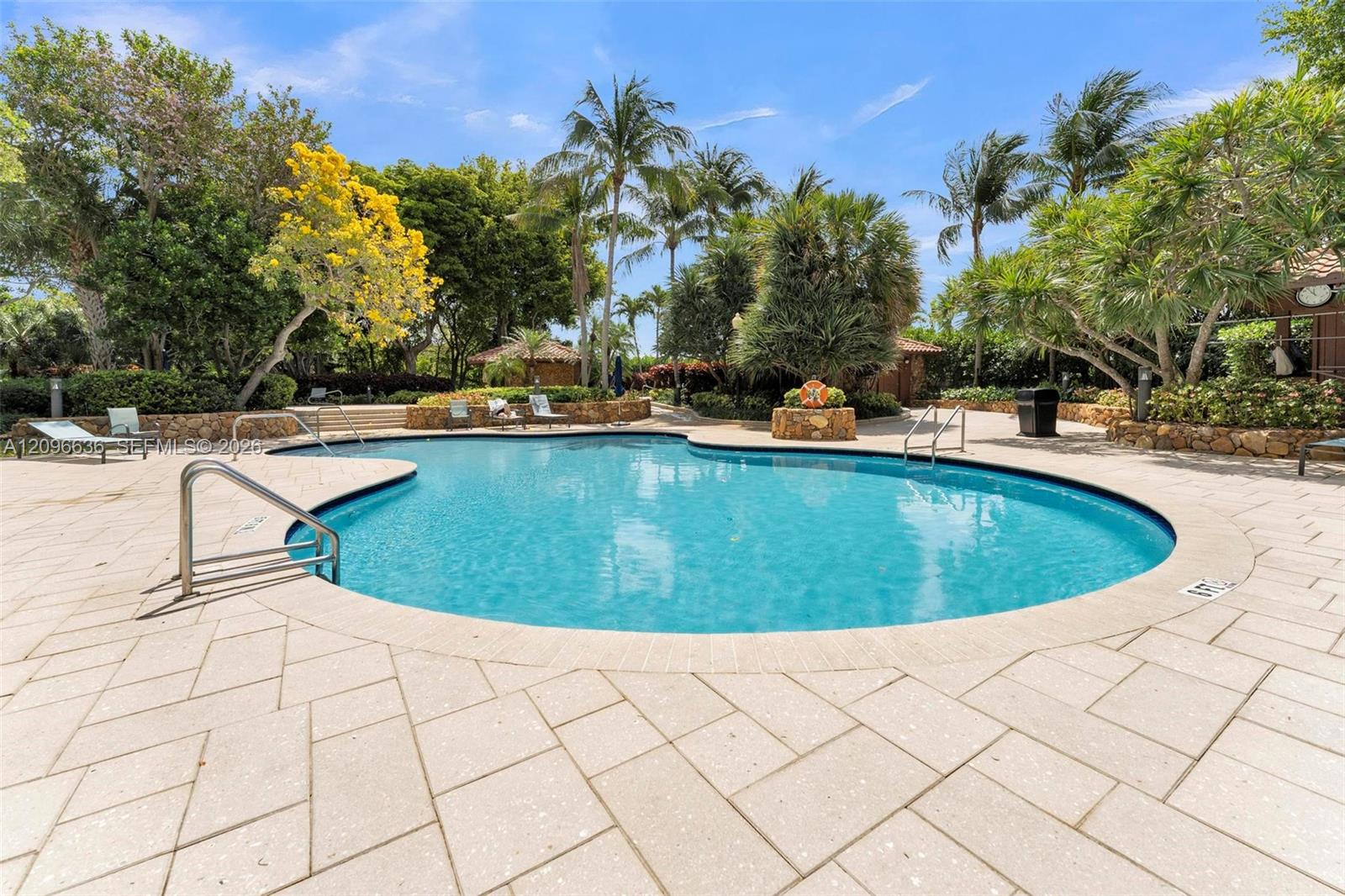 2000 Towerside Terrace