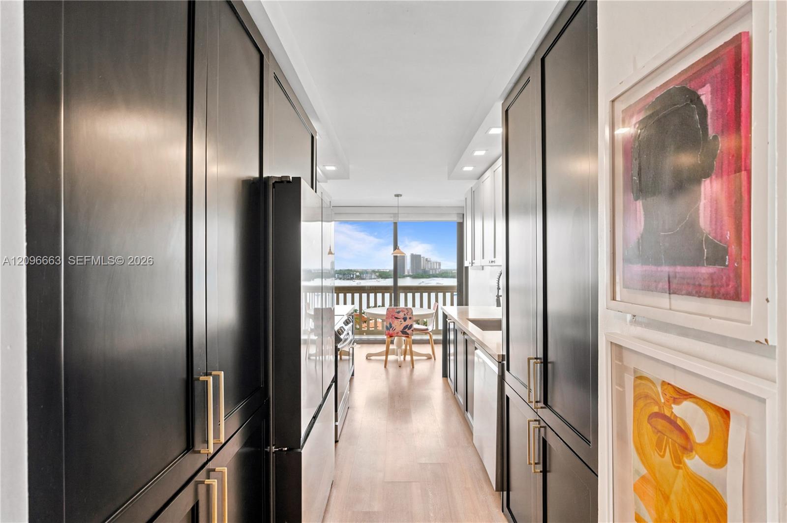 1000 E Island Boulevard