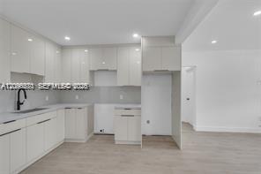 2121 NW 86th Terrace