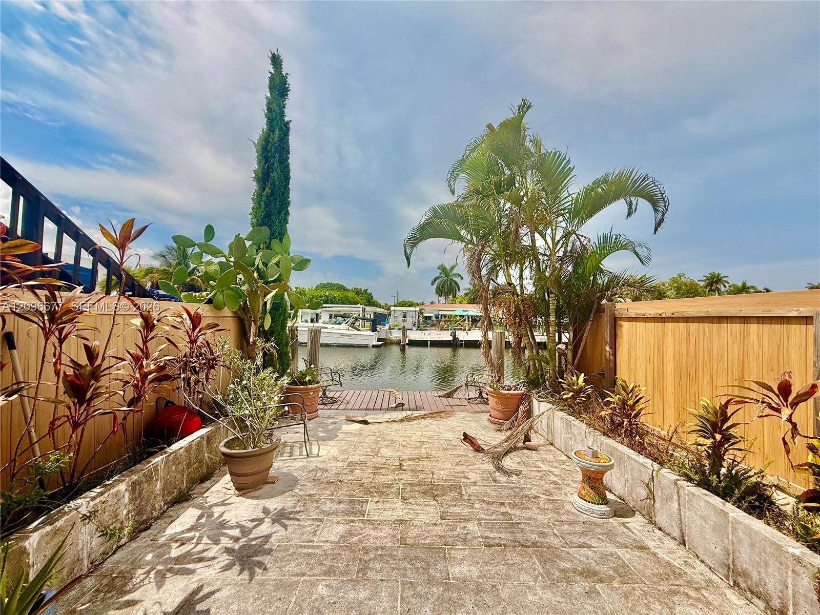2039 NE 123rd Street
