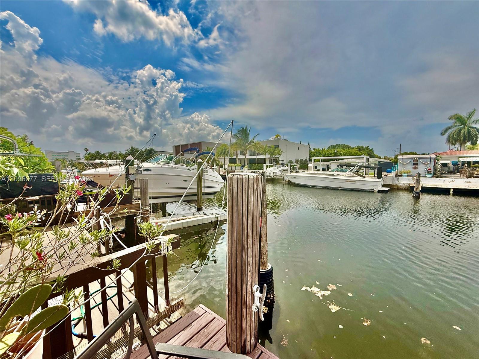 2039 NE 123rd Street