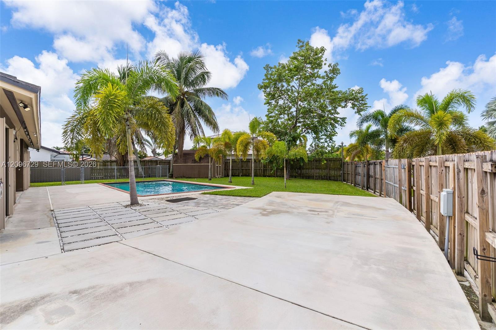 13122 SW 200th Terrace