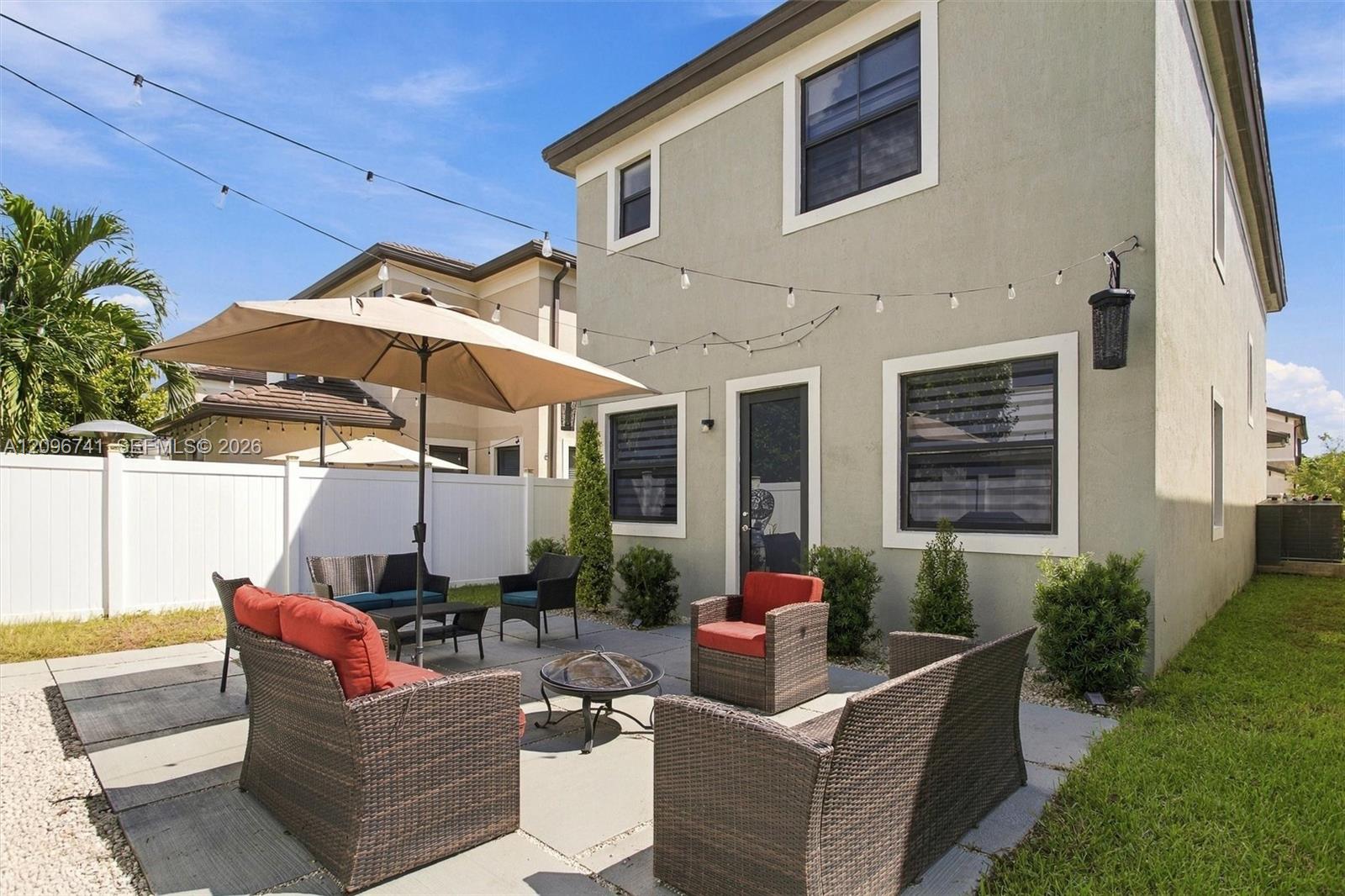 3419 W 109th Place