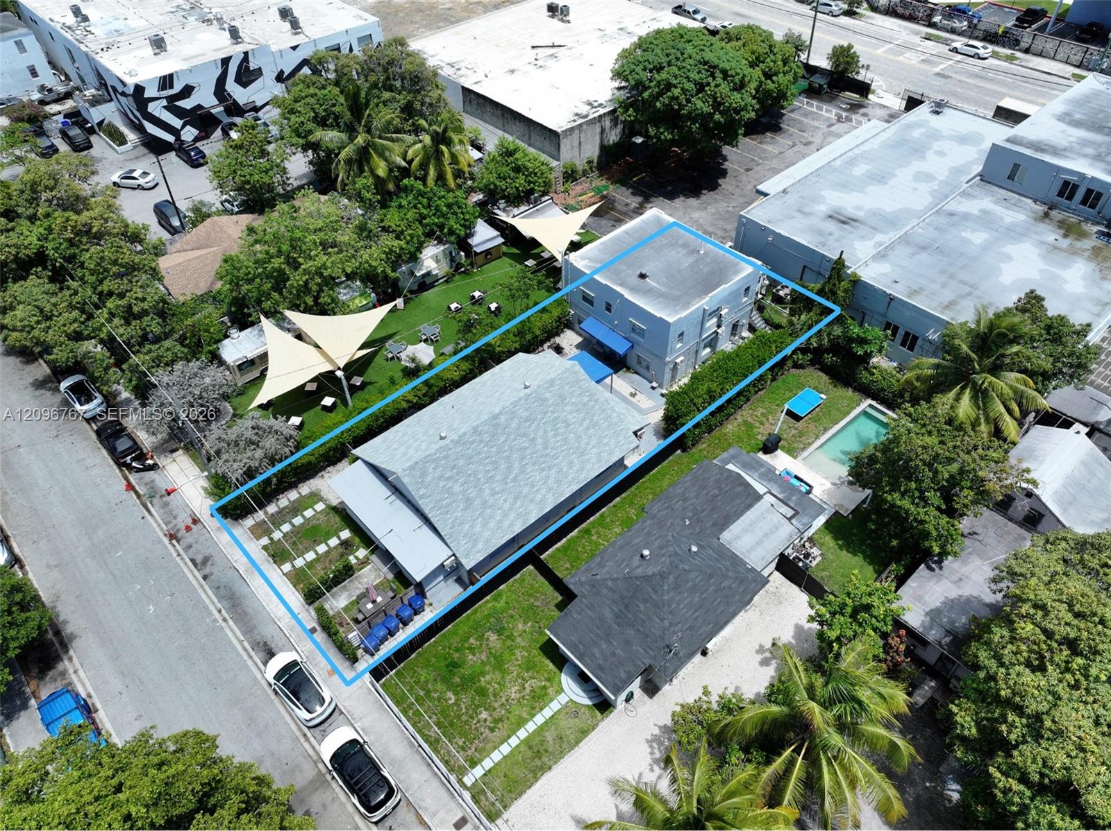 550 NW 30th Street