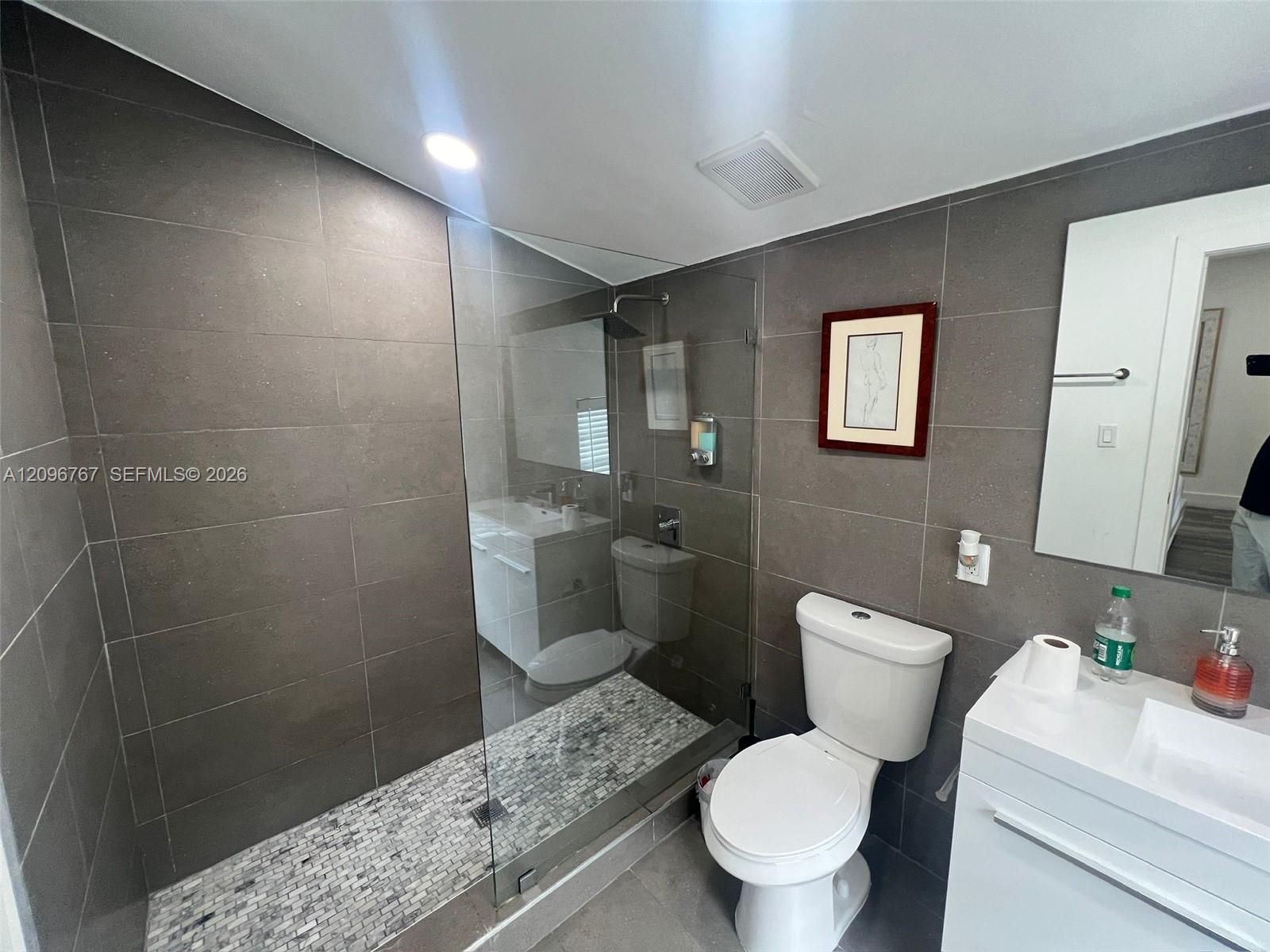 550 NW 30th Street