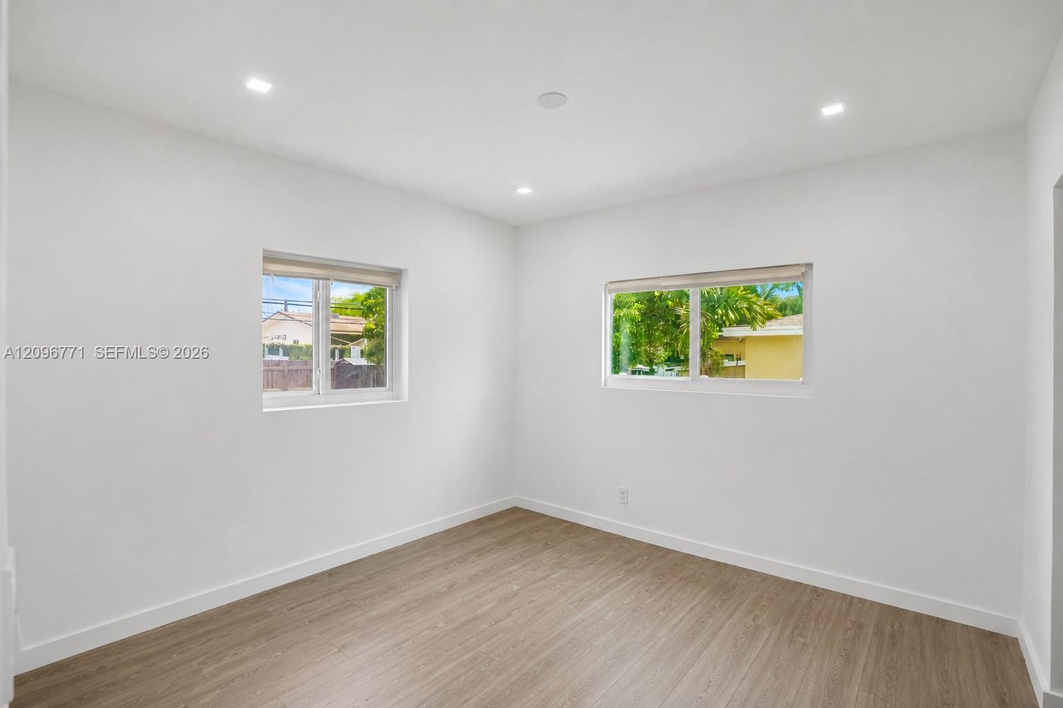 1081 NE 166th Street