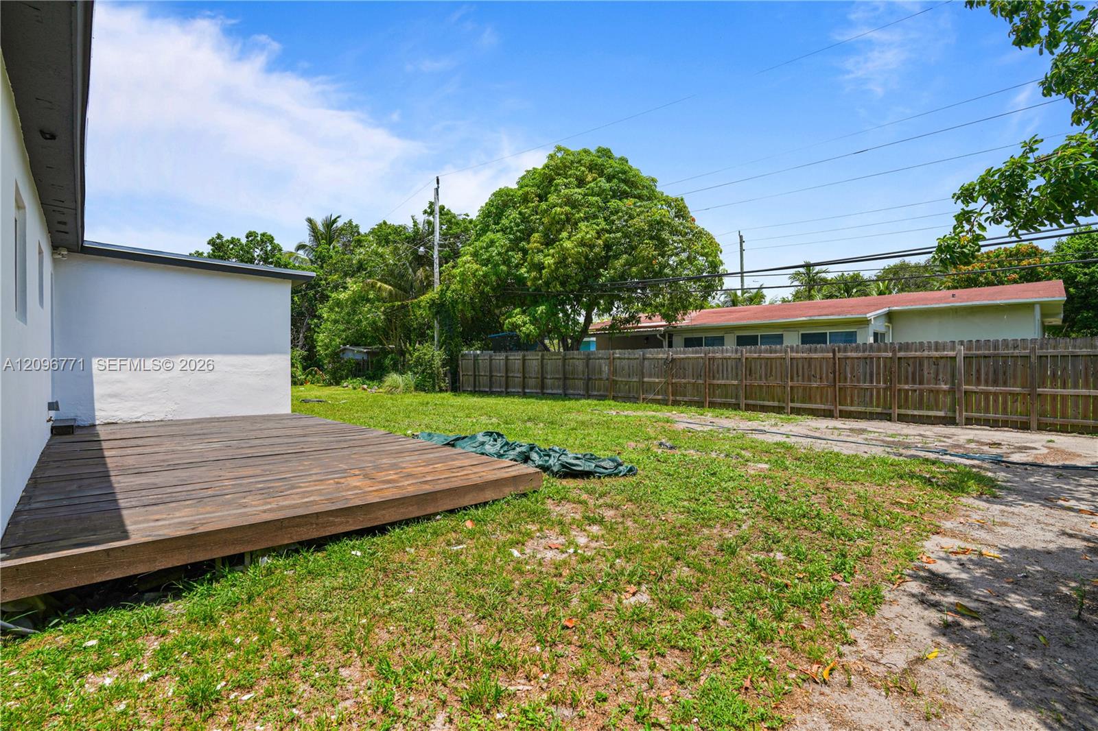 1081 NE 166th Street