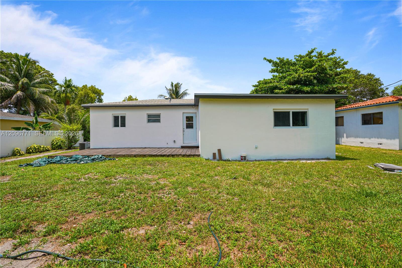 1081 NE 166th Street