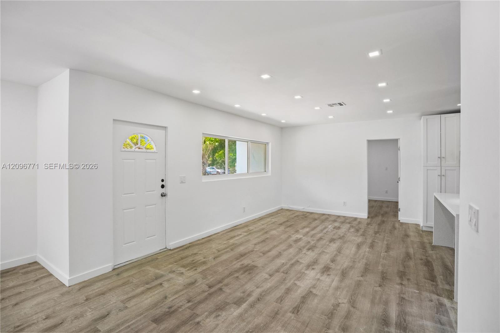 1081 NE 166th Street