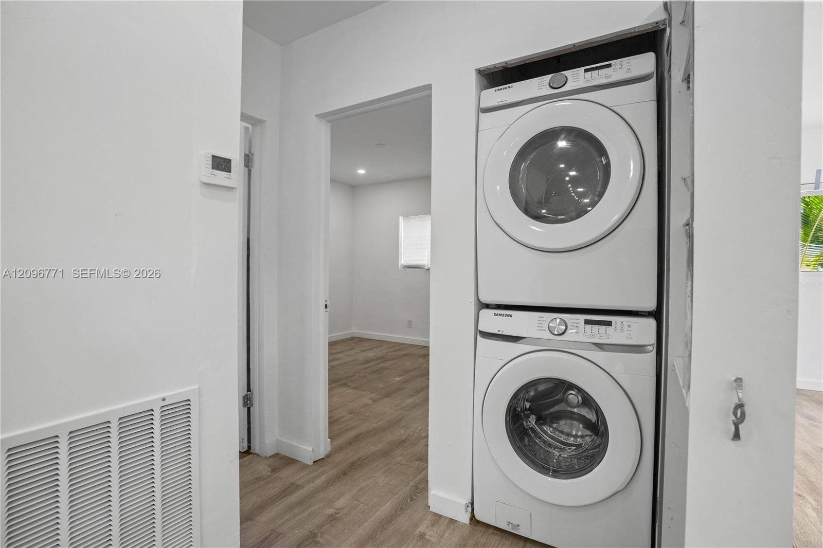 1081 NE 166th Street