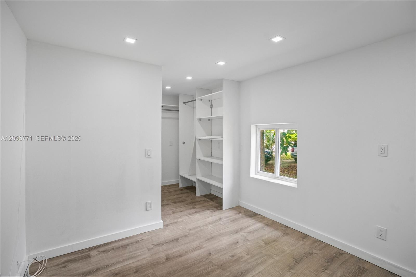 1081 NE 166th Street