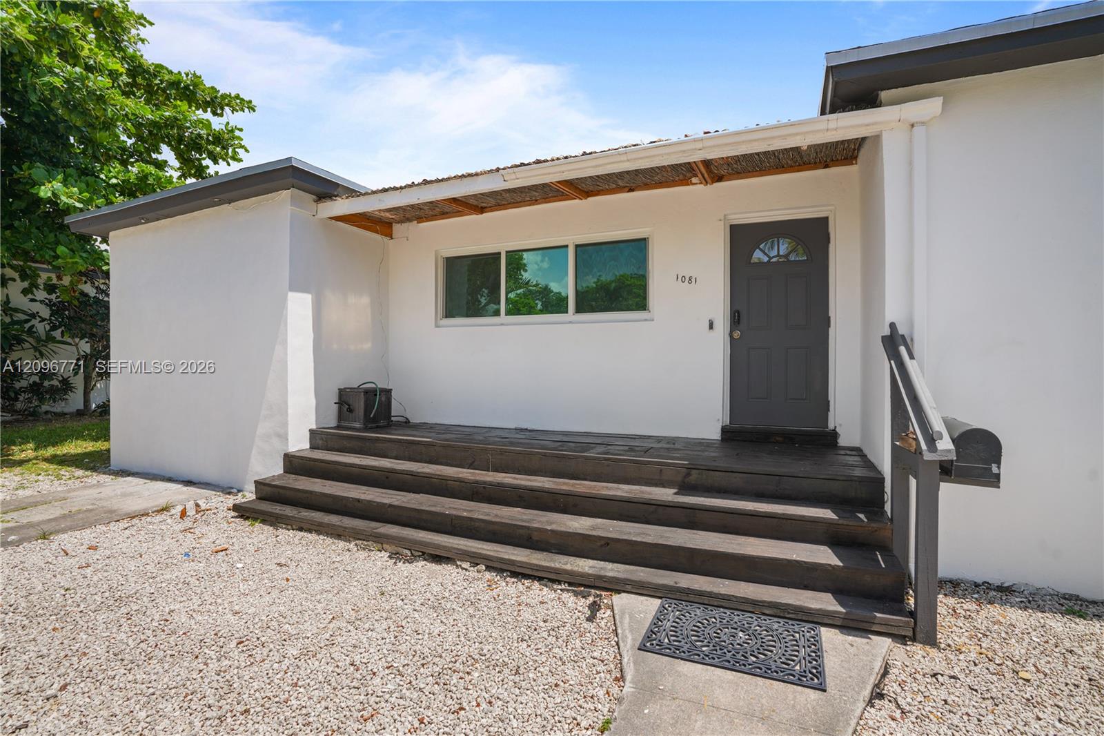 1081 NE 166th Street