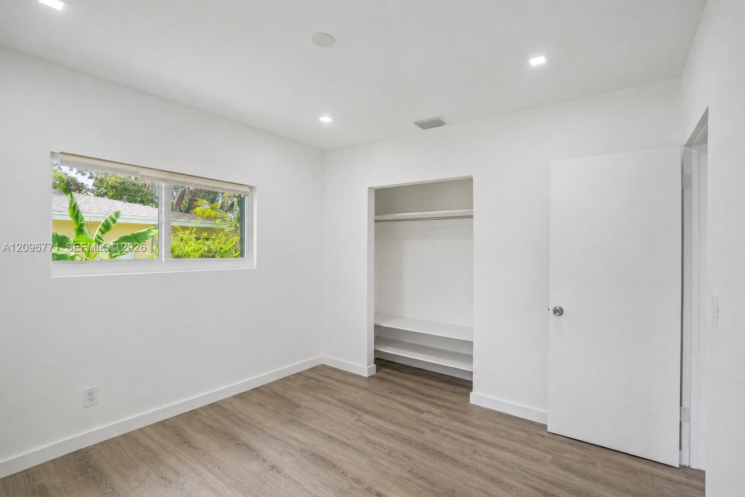 1081 NE 166th Street
