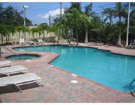 3500 Coral Way