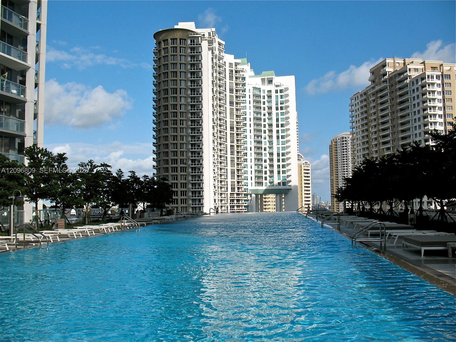 465 Brickell Avenue