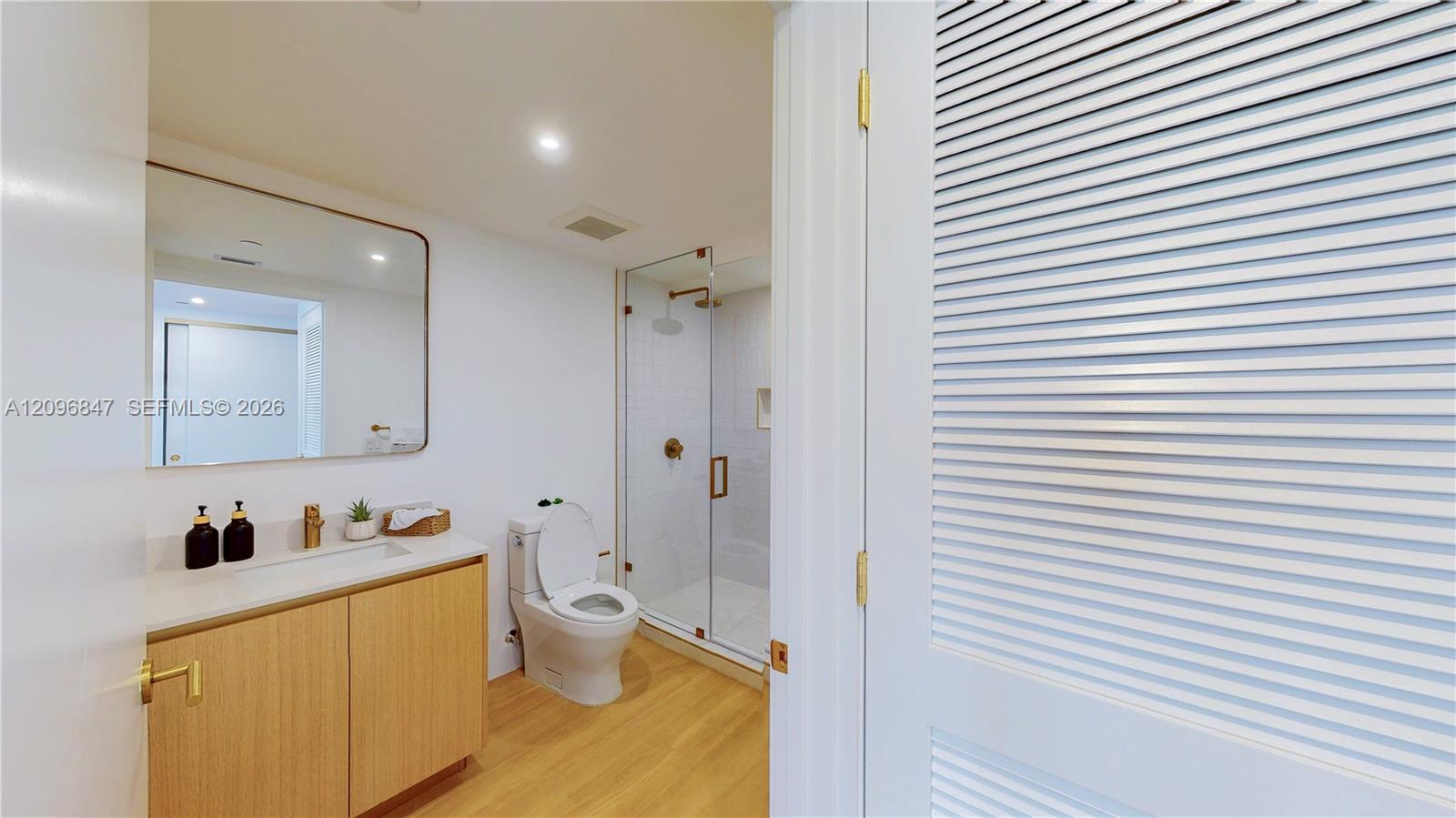 90 NE 32nd Street