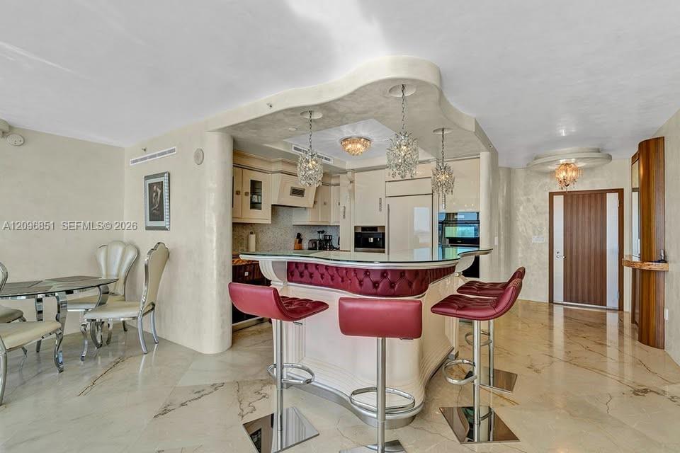 16699 Collins Avenue
