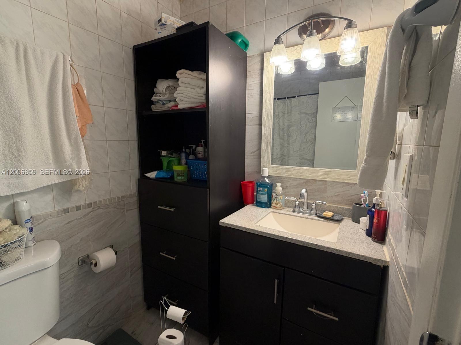 4419 NW 185th Street