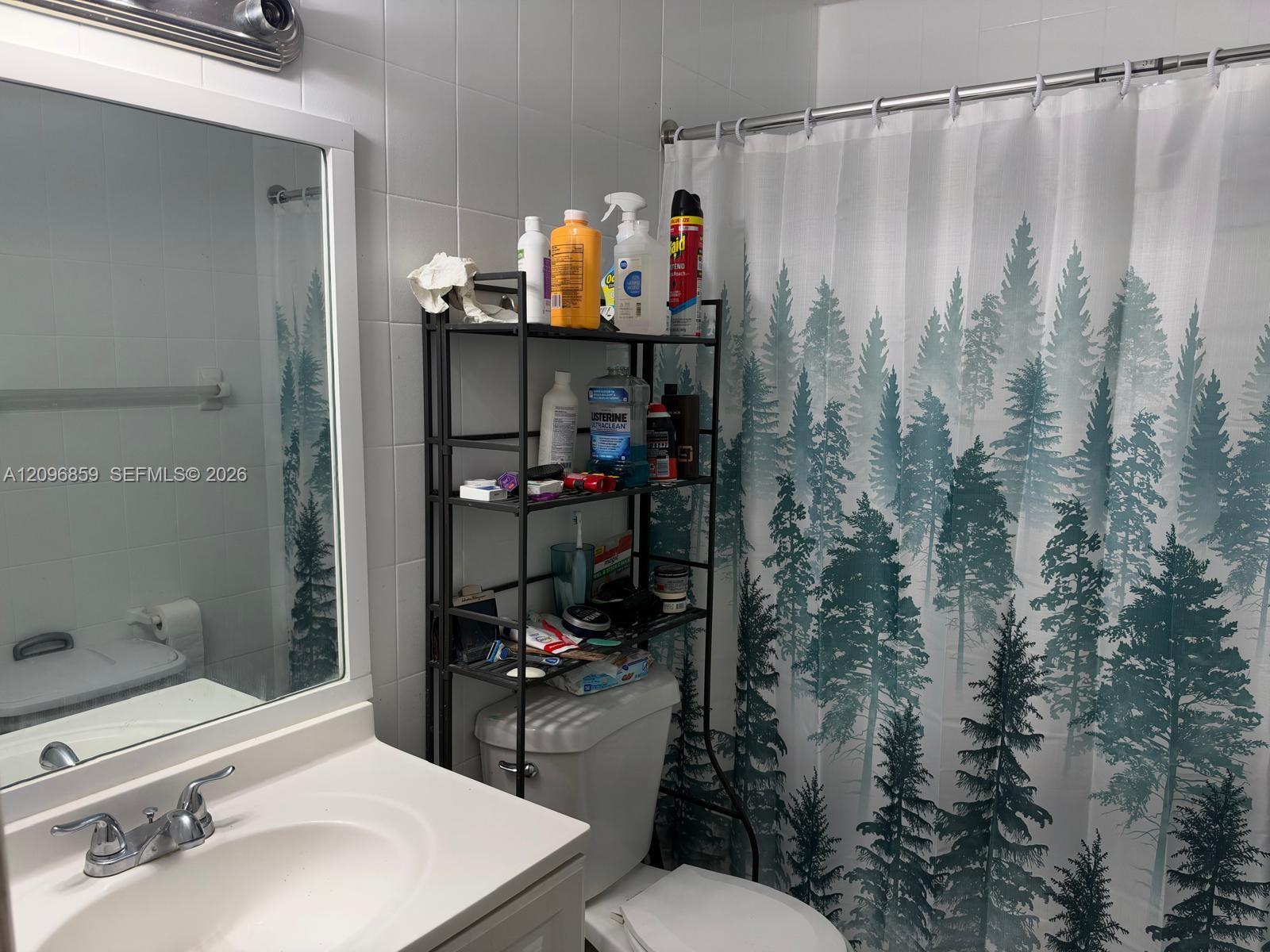 4419 NW 185th Street