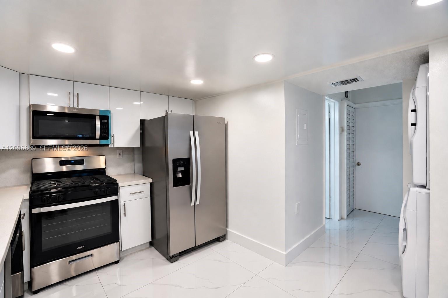 7103 SW 115th Place