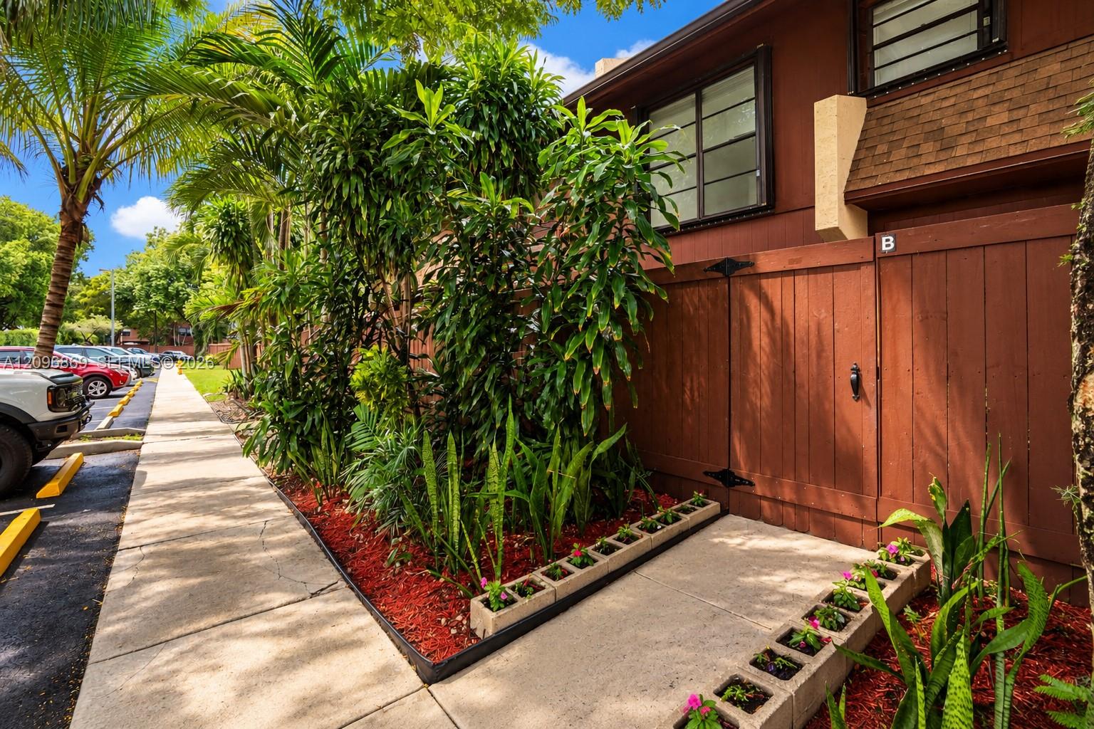 7103 SW 115th Place