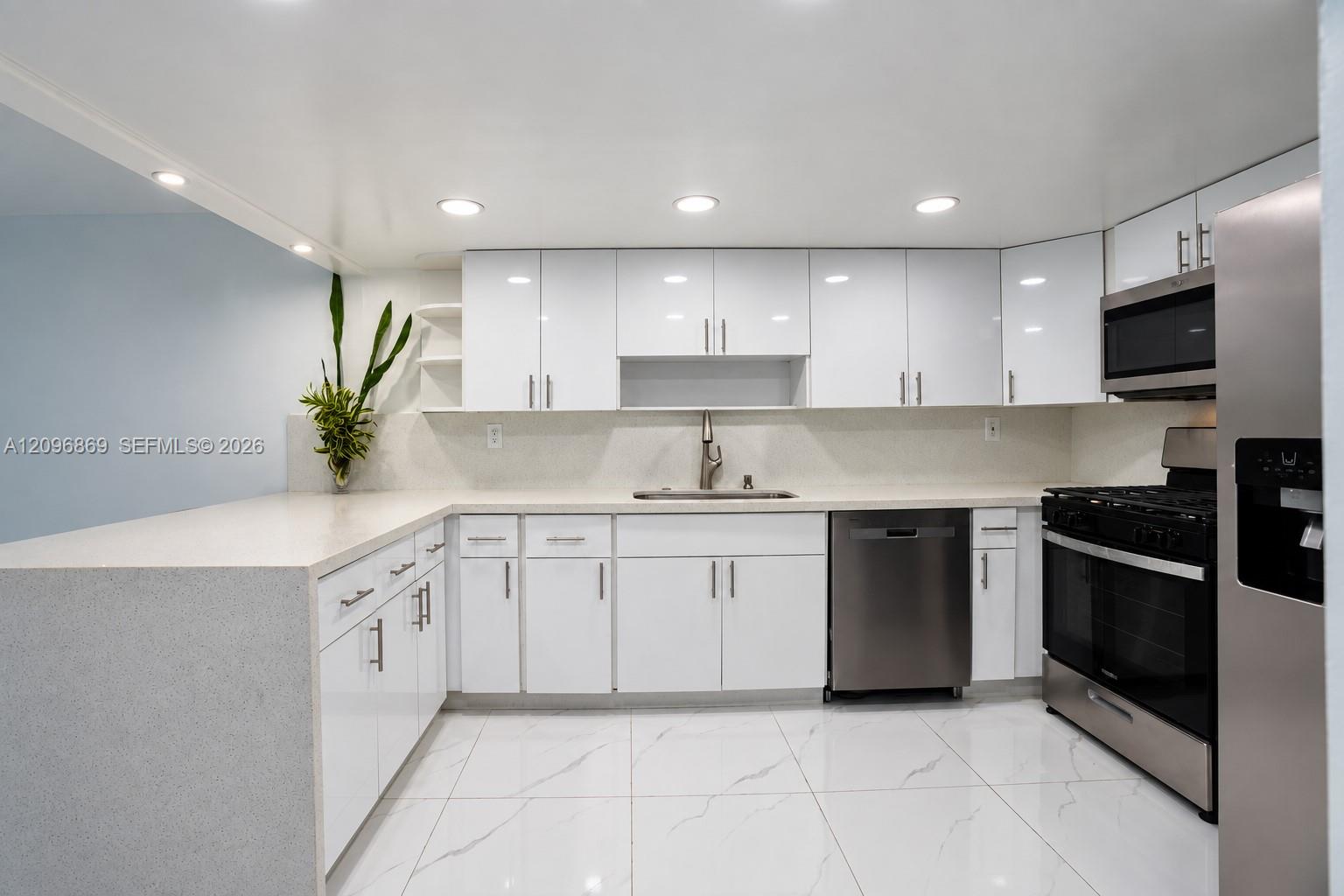 7103 SW 115th Place
