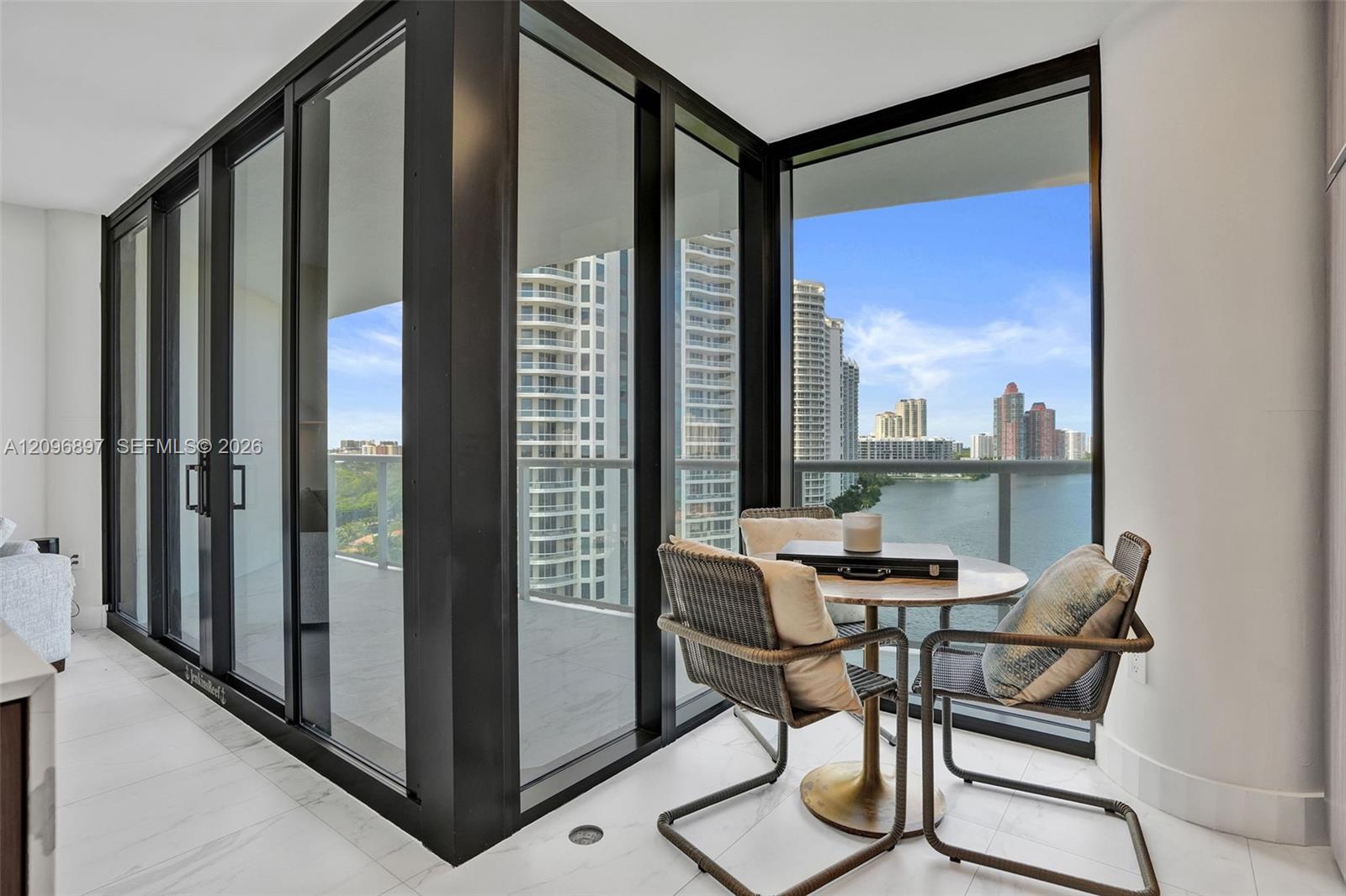 4000 Island Boulevard