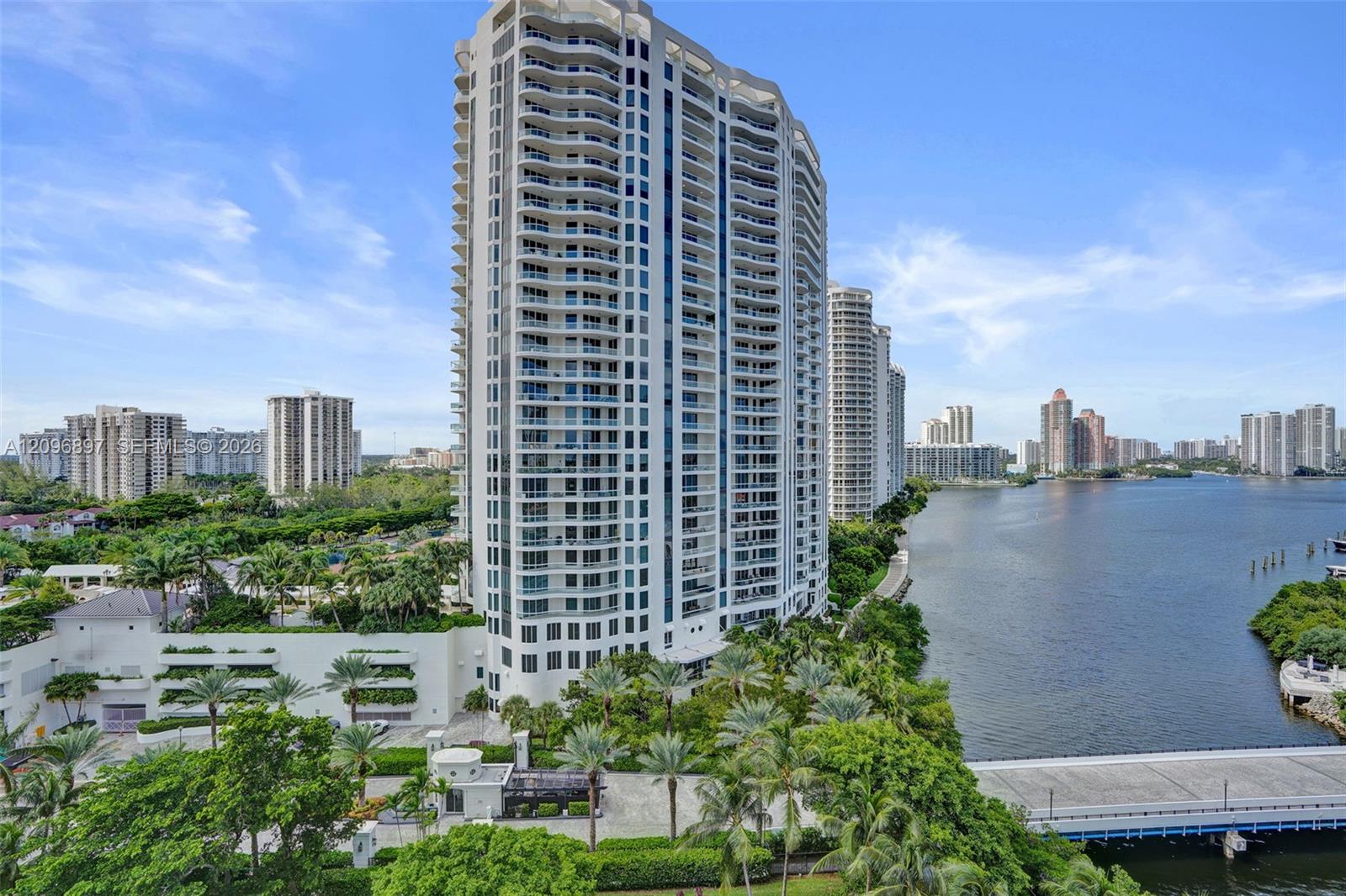 4000 Island Boulevard