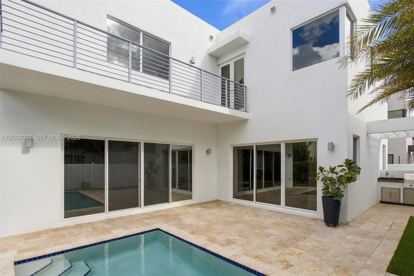7482 NW 99th Court