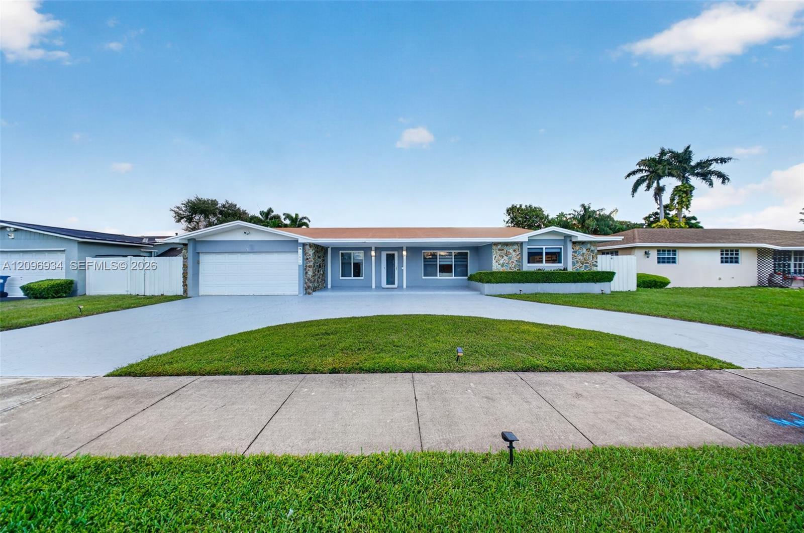 19850 SW 83rd Avenue