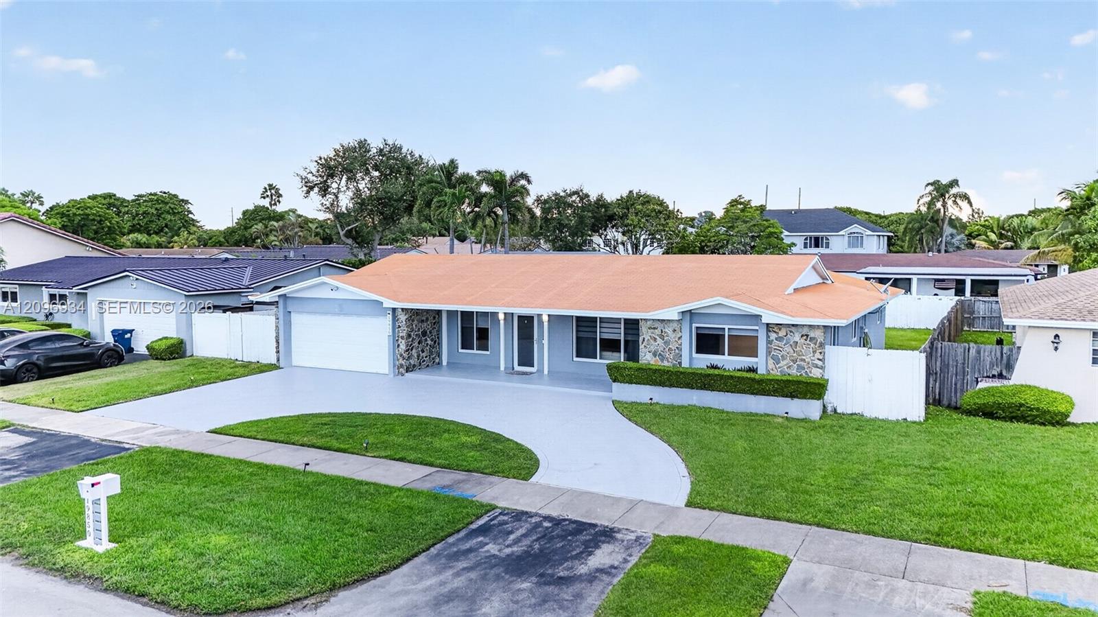19850 SW 83rd Avenue